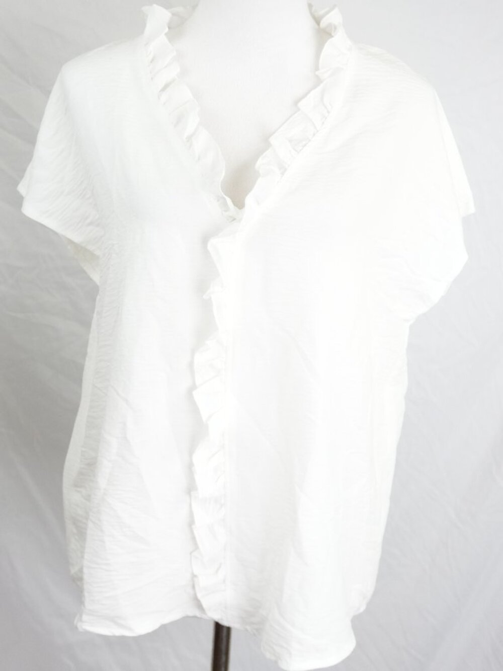 LNC Textured Shirt Pull Over Lightweight Shein Womens Large White Top - Picture 1 of 2